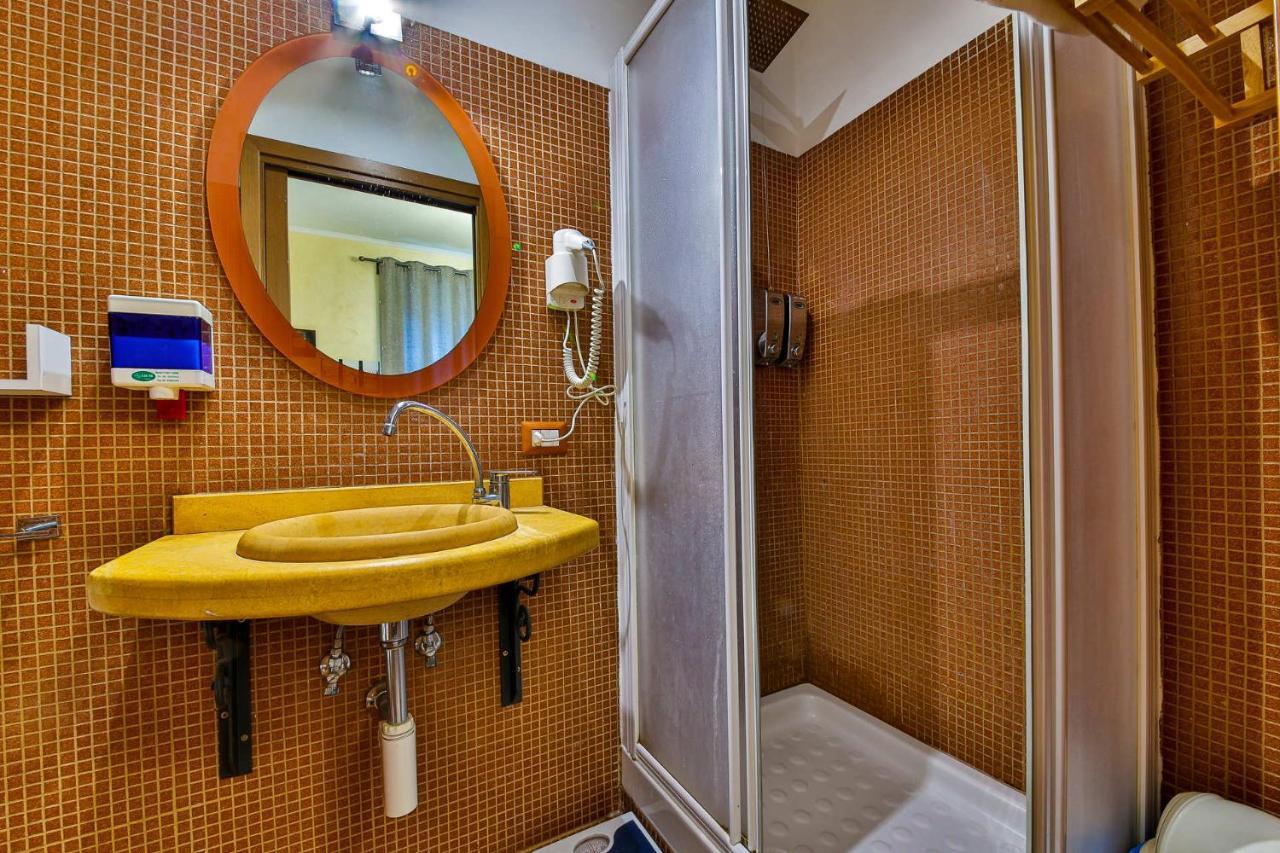 E-Room 42 Rome Exterior photo
